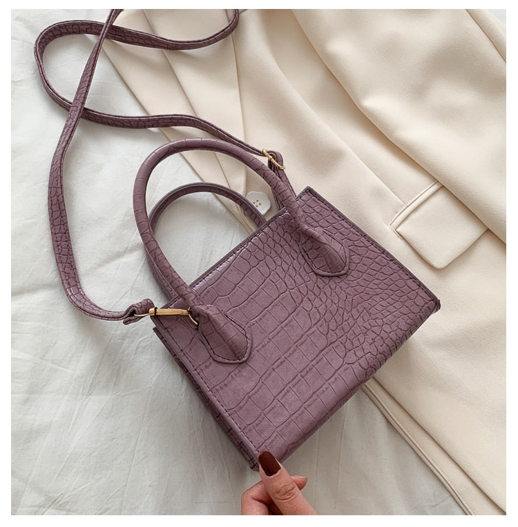 Mini sac à main violet
