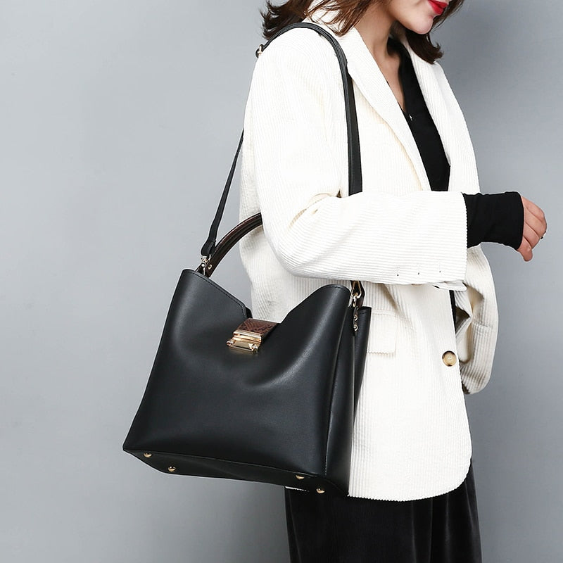 Minnesota Petit Sac à Main Femme Sac à Bandoulière En Cuir Petit Sac Main En Cuir Vritable Pochette Femme Lgante Couleur Noir 9241fa6d C22c 5bbd A9de C89c363bc2a9